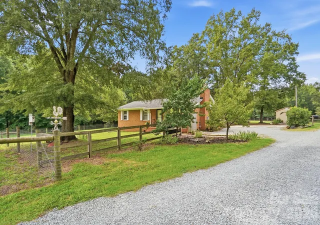 Photo 1 of Single family home for sale at 205 Airport Rd, Monroe, NC 28110 | MLS# 4418065 | Listing updated on 2026-09-03