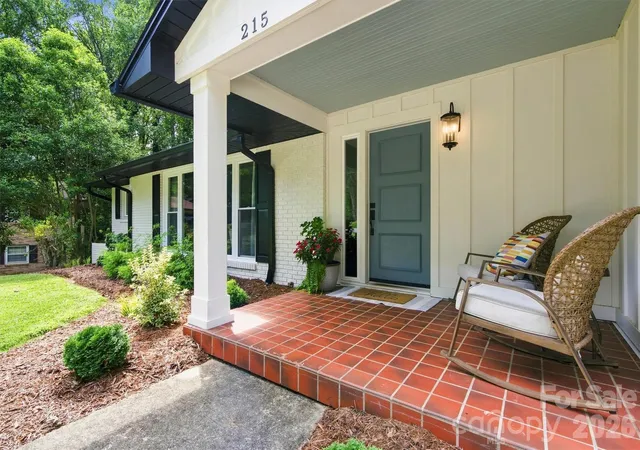 5th image of 215 Pinehurst Ln, Newton, NC 28658 | MLS# 4418066