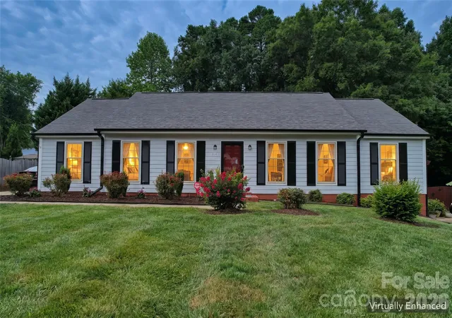 Photo 2 of Single family home for sale at 2114 Varden Ct, Charlotte, NC 28208 | MLS# 4418070 | Listing updated on 2026-08-26