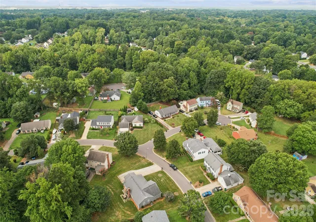 Photo 33 of Single family home for sale at 2114 Varden Ct, Charlotte, NC 28208 | MLS# 4418070 | Listing updated on 2026-08-26