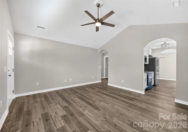 5th image of 405 Falls Ave, Granite Falls, NC 28630 | MLS# 4418073