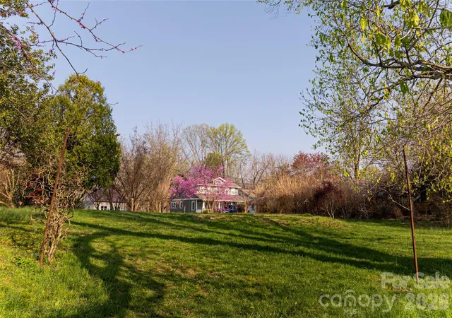 Photo 2 of Land for sale at 11 Westwood Pl, Asheville, NC 28806 | MLS# 4418092 | Listing updated on 2026-08-25