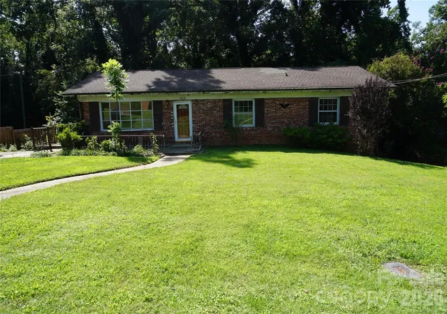 4th image of 5214 Northview Dr, Hickory, NC 28601 | MLS# 4418097