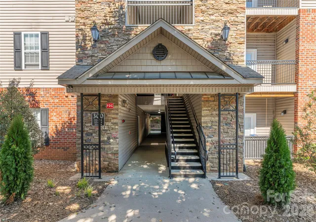 Photo 2 of Condo for sale at 331 Appeldoorn Cir, Asheville, NC 28803 | MLS# 4418099 | Listing updated on 2026-09-28