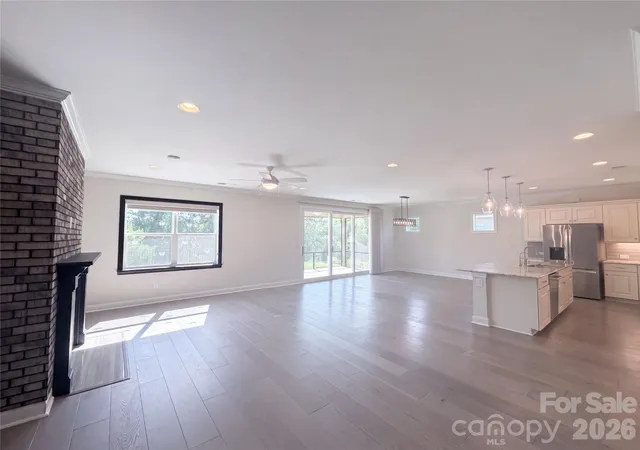 Photo 3 of Single family home for sale at 5989 Pier Dr, Denver, NC 28037 | MLS# 4418104 | Listing updated on 2026-10-08
