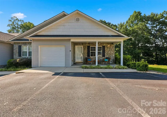Photo 1 of Single family home for sale at 351 School Dr, Taylorsville, NC 28681 | MLS# 4418113 | Listing updated on 2026-09-03