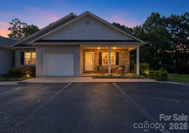 Photo 2 of Single family home for sale at 351 School Dr, Taylorsville, NC 28681 | MLS# 4418113 | Listing updated on 2026-09-03