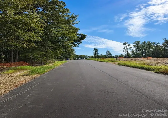 1st image of 13025 Ethelyn Cir, Huntersville, NC 28078 | MLS# 4418119