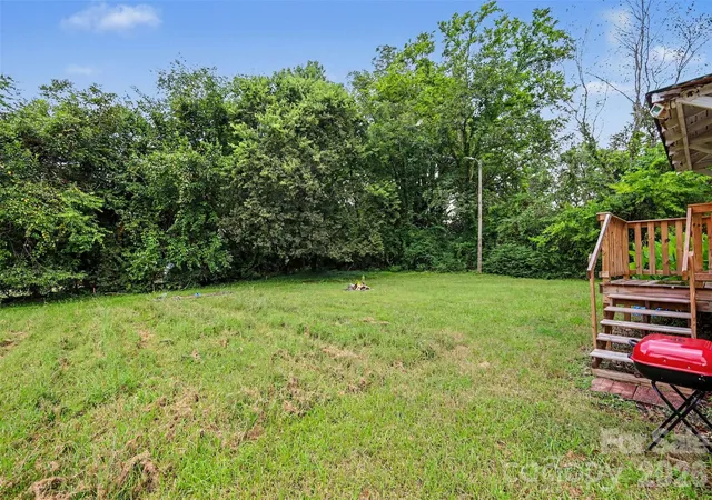 Photo 17 of Single family home for sale at 126 E Division Ave, East Spencer, NC 28144 | MLS# 4418146 | Listing updated on 2026-09-27