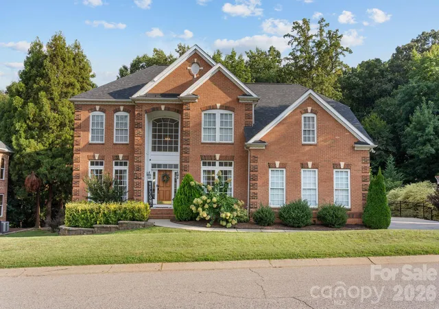Photo 1 of Single family home for sale at 152 Melbourne Dr, Fort Mill, SC 29708 | MLS# 4418152 | Listing updated on 2026-09-17