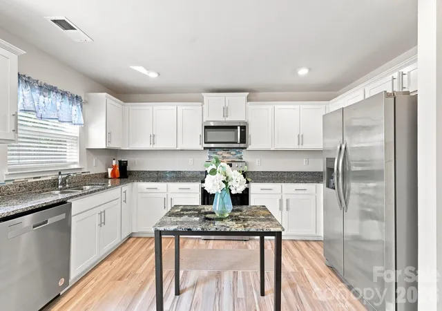 Photo 3 of Single family home for sale at 117 Colt St, Candler, NC 28715 | MLS# 4418190 | Listing updated on 2026-09-24