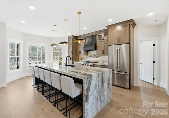 Photo 3 of Single family home for sale at 388 Ponderosa Cir, Mooresville, NC 28117 | MLS# 4418212 | Listing updated on 2026-10-06