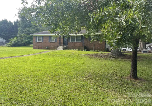 Photo 4 of Single family home for sale at 485 Ponderosa Dr, Indian Land, SC 29707 | MLS# 4418247 | Listing updated on 2026-09-02