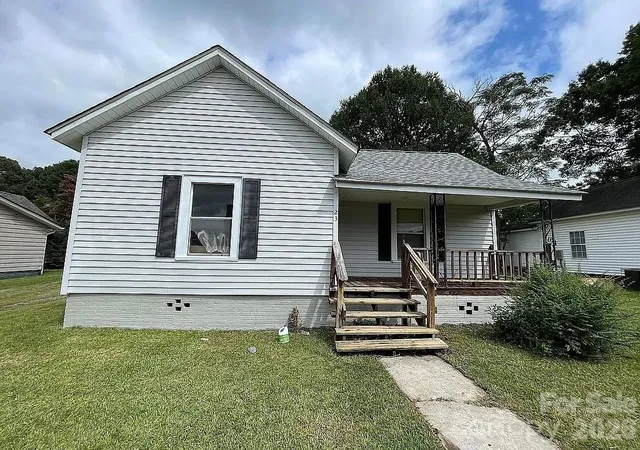 1st image of 23 Selma Dr, Mooresville, NC 28115 | MLS# 4418254
