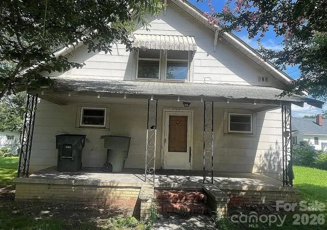 1st image of 703 Spruce St, Mooresville, NC 28115 | MLS# 4418262