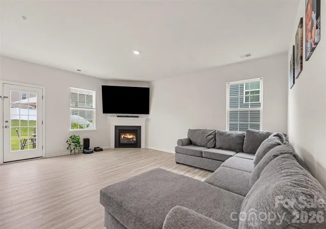 Photo 3 of Single family home for sale at 3674 Charles St Nw, Conover, NC 28613 | MLS# 4418270 | Listing updated on 2026-09-17