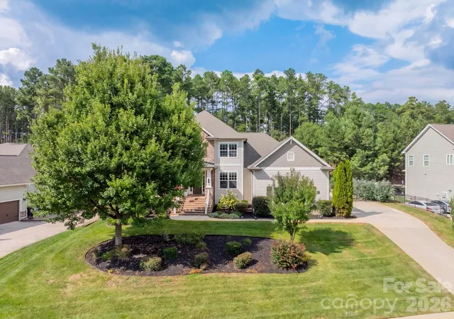 Photo 3 of Single family home for sale at 317 Holdsworth Dr, Mount Holly, NC 28120 | MLS# 4418279 | Listing updated on 2026-10-04