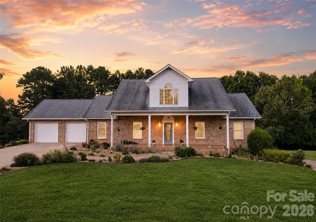 Photo 1 of Single family home for sale at 5725 Gunpowder Rd, Granite Falls, NC 28630 | MLS# 4418292 | Listing updated on 2026-09-05