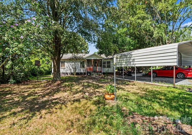 Photo 3 of Single family home for sale at 7218 Wolf Pond Rd, Monroe, NC 28112 | MLS# 4418293 | Listing updated on 2026-10-11