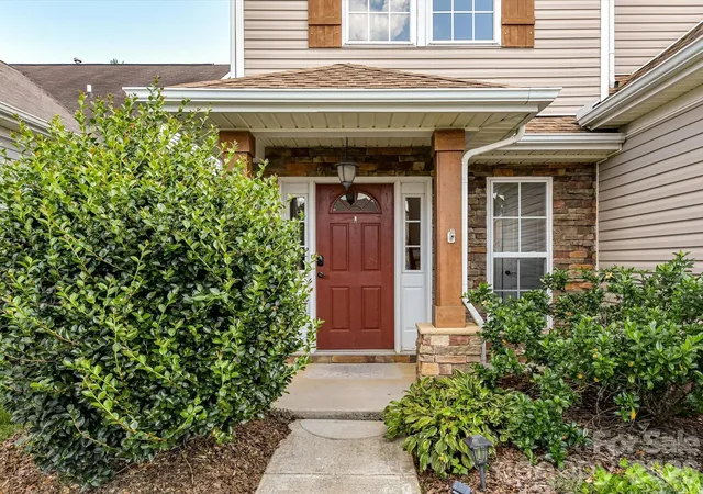 Photo 3 of Single family home for sale at 9645 Storybook Ave Nw, Concord, NC 28027 | MLS# 4418299 | Listing updated on 2026-09-29