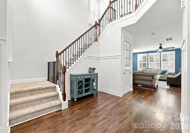 Photo 3 of Single family home for sale at 208 South Fork Ln, Belmont, NC 28012 | MLS# 4418300 | Listing updated on 2026-10-05