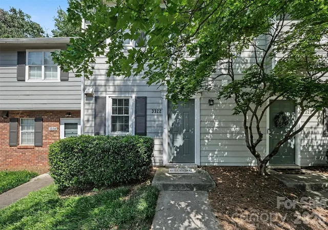 Photo 1 of Condo for sale at 3322 Heathstead Pl, Charlotte, NC 28210 | MLS# 4418301 | Listing updated on 2026-09-12