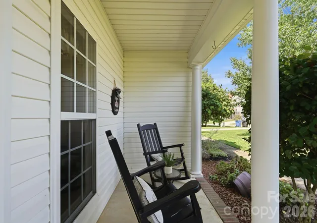 Photo 4 of Single family home for sale at 134 Lamplighter Ln, Mooresville, NC 28115 | MLS# 4418304 | Listing updated on 2026-09-24
