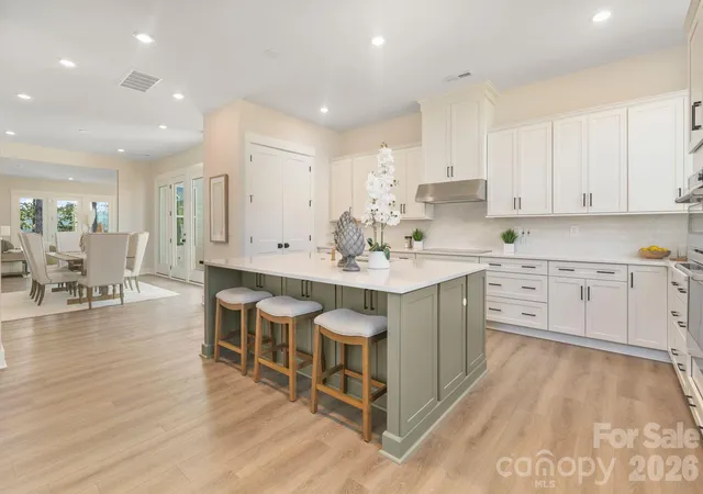 Photo 3 of Single family home for sale at 4531 Splash Trl, Sherrills Ford, NC 28673 | MLS# 4418307 | Listing updated on 2026-09-13