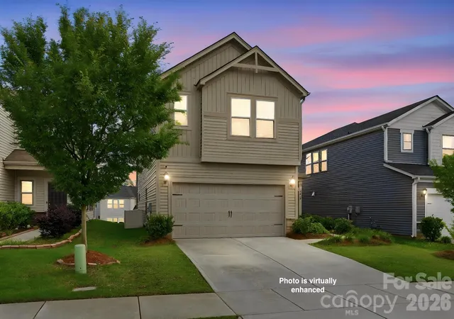 Photo 3 of Single family home for sale at 5012 Shadbush Rd, Charlotte, NC 28215 | MLS# 4418308 | Listing updated on 2026-10-06