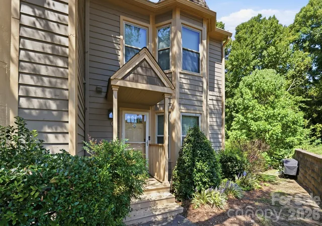 Photo 2 of Townhouse for sale at 13820 Queens Harbor Rd, Charlotte, NC 28278 | MLS# 4418333 | Listing updated on 2026-09-05