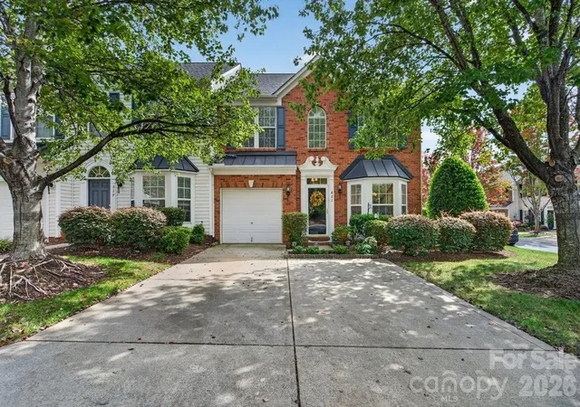 Photo 2 of Townhouse for sale at 621 Colbert Way, Fort Mill, SC 29715 | MLS# 4418341 | Listing updated on 2026-10-09