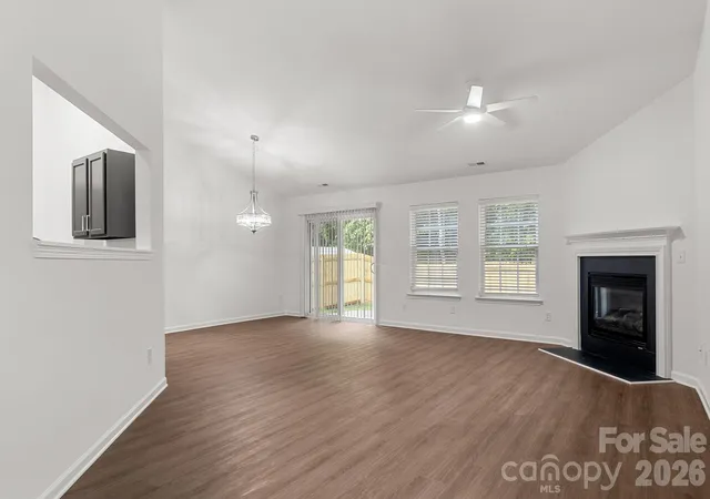 Photo 3 of Single family home for sale at 1940 Waters Trl Dr, Charlotte, NC 28216 | MLS# 4418345 | Listing updated on 2026-10-07