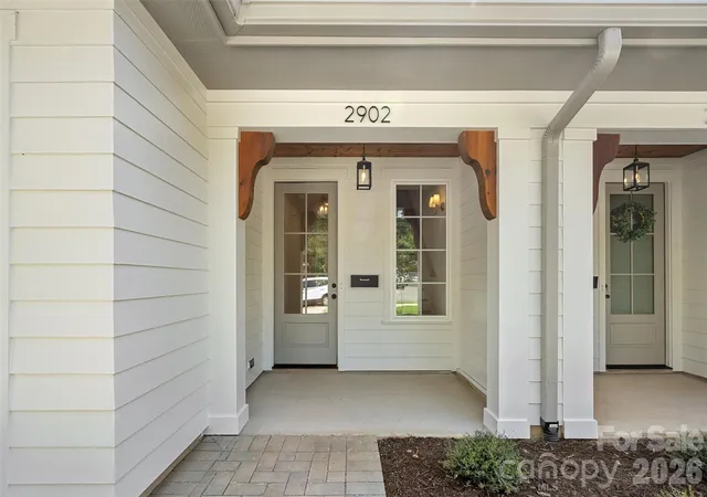 Photo 2 of Townhouse for sale at 2902 Dogwood Ave, Charlotte, NC 28206 | MLS# 4418351 | Listing updated on 2026-10-01