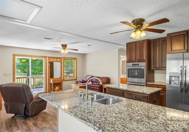 4th image of 3377 Mentink Wy, Nebo, NC 28761 | MLS# 4418352