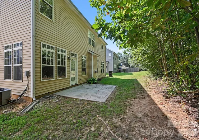 Photo 19 of Single family home for sale at 1745 Wilburn Park Ln Nw, Charlotte, NC 28269 | MLS# 4418353 | Listing updated on 2026-08-29