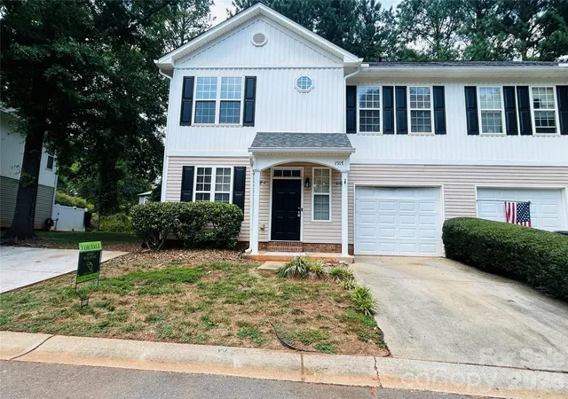 Photo 1 of Townhouse for sale at 1917 Bellflower Dr, Fort Mill, SC 29715 | MLS# 4418356 | Listing updated on 2026-08-28
