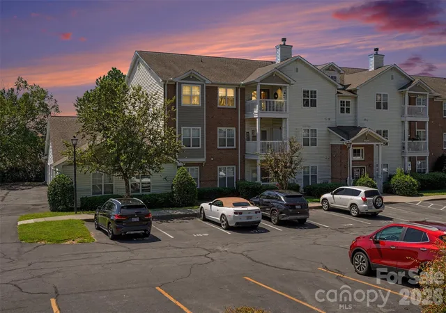 Condo for sale at 11286 Hyde Pointe Ct, Charlotte, NC 28262 | MLS# 4418384