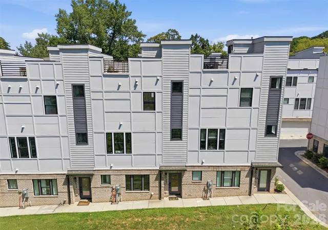 1st image of 509 Strong Ave, Charlotte, NC 28205 | MLS# 4418385