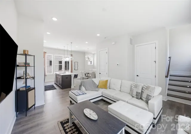 5th image of 509 Strong Ave, Charlotte, NC 28205 | MLS# 4418385