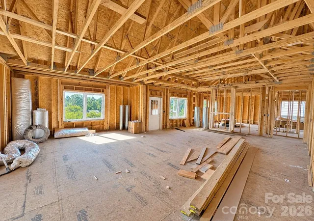 Photo 2 of Single family home for sale at 23 Sandstone Dr, Weaverville, NC 28787 | MLS# 4418394 | Listing updated on 2026-09-17