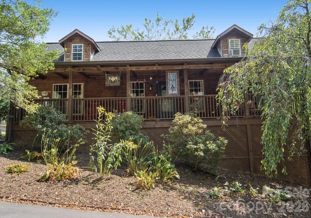 Photo 3 of Single family home for sale at 1 Locust Ave, Asheville, NC 28804 | MLS# 4418409 | Listing updated on 2026-09-24