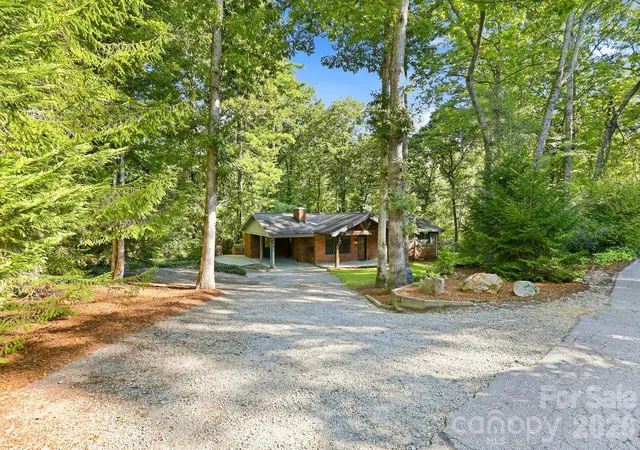 2nd image of 151 Ridgewood Acres Dr, Hendersonville, NC 28792 | MLS# 4418419