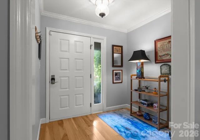 Photo 4 of Single family home for sale at 110 Aurora Dr, Asheville, NC 28805 | MLS# 4418435 | Listing updated on 2026-09-04