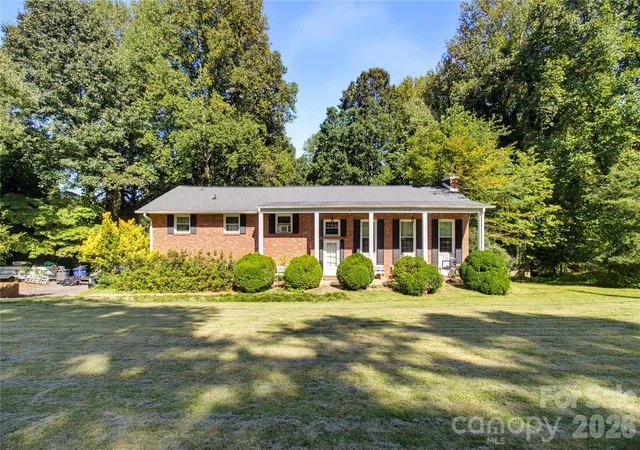 Single family home for sale at 5675 Sweetbriar Rd, Pfafftown, NC 27040 | MLS# 4418441