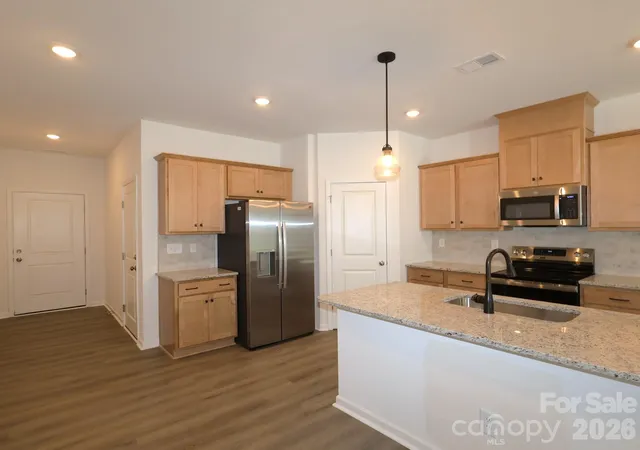 Photo 3 of Townhouse for sale at 410 Hendley Dr, York, SC 29745 | MLS# 4418452 | Listing updated on 2026-10-11
