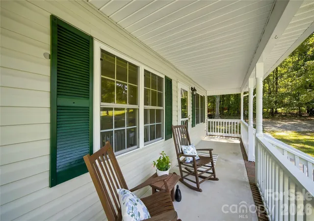 Photo 4 of Single family home for sale at 122 Providence Pl, York, SC 29745 | MLS# 4418463 | Listing updated on 2026-09-04