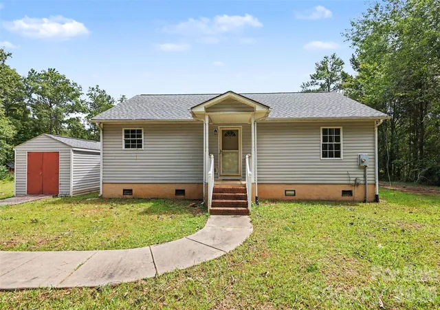 Single family home for sale at 1646 Joe Caldwell Rd, Chester, SC 29706 | MLS# 4418475