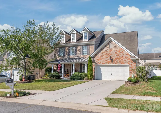 Photo 1 of Single family home for sale at 3327 Brackhill St, Davidson, NC 28036 | MLS# 4418504 | Listing updated on 2026-09-29