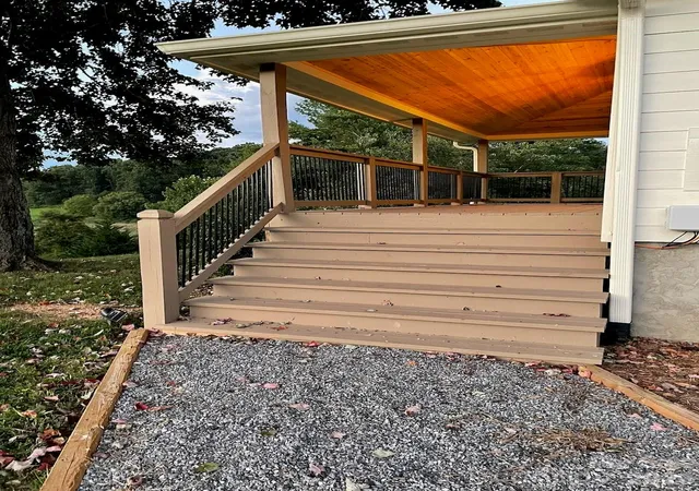 Photo 2 of Single family home for sale at 255 Dix Creek No 1 Rd, Leicester, NC 28748 | MLS# 4418528 | Listing updated on 2026-08-28