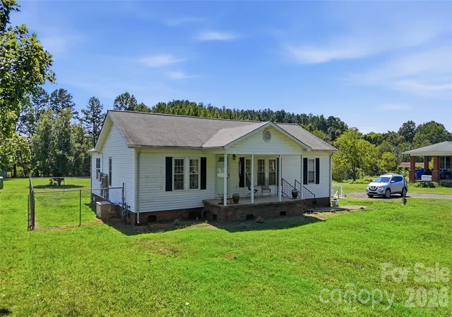 Photo 1 of Single family home for sale at 2185 E Ridge Rd, Salisbury, NC 28144 | MLS# 4418543 | Listing updated on 2026-09-01